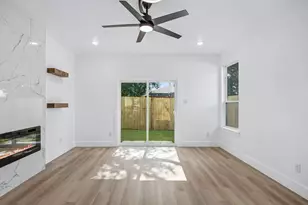 2402 Dyson St, Dallas, TX 75215 - Photo 11