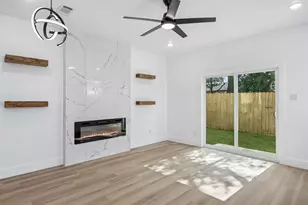 2402 Dyson St, Dallas, TX 75215 - Photo 9