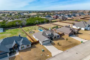 111 Treys Way, Godley, TX 76044 - Photo 5