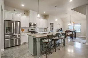 111 Treys Way, Godley, TX 76044 - Photo 17