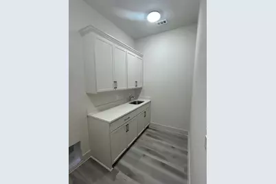 323 Lakecrest Drive, Lakewood Village, TX 75068 - Photo 23