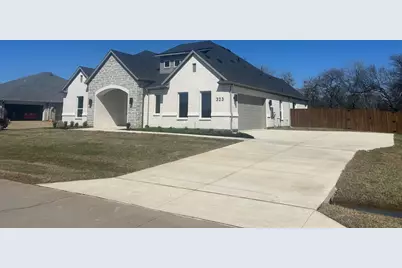 323 Lakecrest Drive, Lakewood Village, TX 75068 - Photo 3