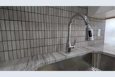 2703 Marjorie Avenue, Dallas, TX 75216 - Photo 7