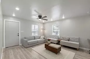 2703 Marjorie Ave, Dallas, TX 75216 - Photo 3