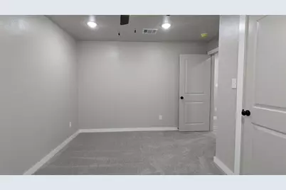 2703 Marjorie Avenue, Dallas, TX 75216 - Photo 13