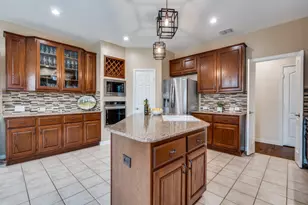 8200 Weiss Ave, Plano, TX 75025 - Photo 11