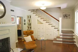 2212 Lipscomb St, Fort Worth, TX 76110 - Photo 5