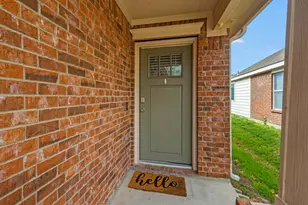 2932 Milby Oaks Dr, Fort Worth, TX 76244 - Photo 3