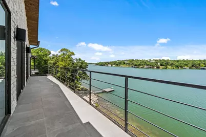 212 Hilltop Drive, Gainesville, TX 76240 - Photo 17