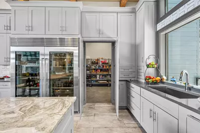 212 Hilltop Drive, Gainesville, TX 76240 - Photo 15