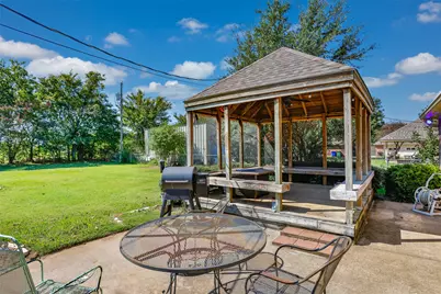 2424 Jolinda Lane, Whitesboro, TX 76273 - Photo 33