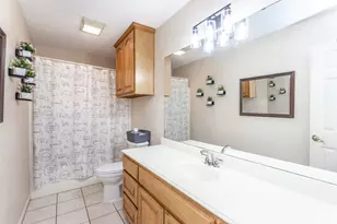 2424 Jolinda Ln, Whitesboro, TX 76273 - Photo 23