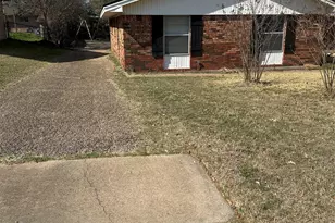 8901 Panther Dr, Woodway, TX 76712 - Photo 3