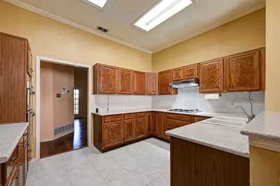 3311 Greenglen Circle, Carrollton, TX 75007 - Photo 7