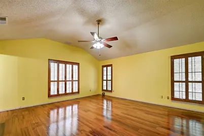 3311 Greenglen Circle, Carrollton, TX 75007 - Photo 19