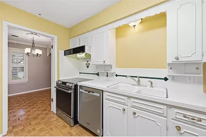 1702 Marshalldale Drive, Arlington, TX 76013 - Photo 11