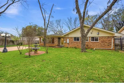 1702 Marshalldale Drive, Arlington, TX 76013 - Photo 3