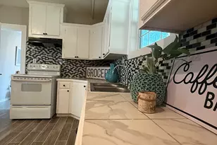 805 W Green St, Palestine, TX 75801 - Photo 11