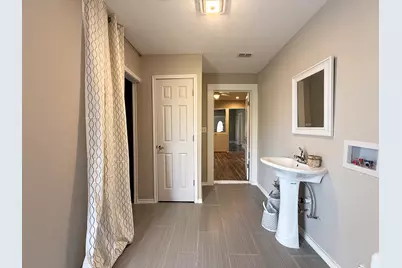 805 W Green Street, Palestine, TX 75801 - Photo 19