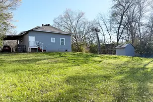 805 W Green St, Palestine, TX 75801 - Photo 25