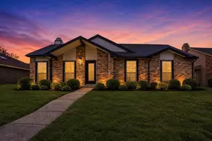 2929 Kingswood Dr, Garland, TX 75040 - Photo 1