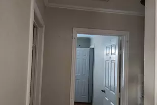 118 E Daugherty Dr, Garland, TX 75041 - Photo 9