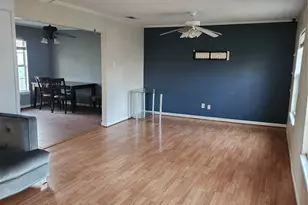 118 E Daugherty Dr, Garland, TX 75041 - Photo 5