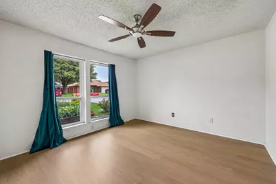 1105 Parkhill Avenue, Saginaw, TX 76179 - Photo 15