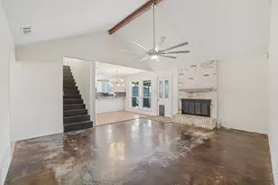 1105 Parkhill Ave, Saginaw, TX 76179 - Photo 9