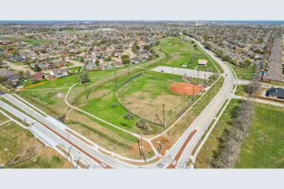 1105 Parkhill Avenue, Saginaw, TX 76179 - Photo 37