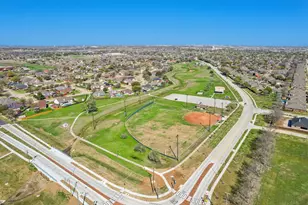 1105 Parkhill Ave, Saginaw, TX 76179 - Photo 37