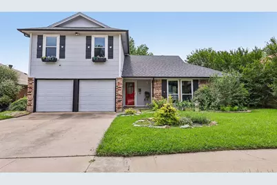 1105 Parkhill Avenue, Saginaw, TX 76179 - Photo 1