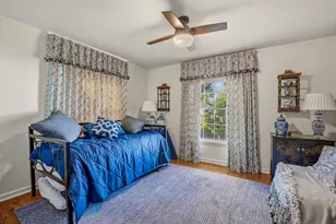 421 W Hazelwood Dr, Fort Worth, TX 76107 - Photo 25