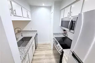 4837 Cedar Springs Rd, Dallas, TX 75219 - Photo 13