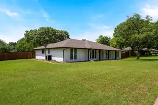 610 Athenia Way, Duncanville, TX 75137 - Photo 3