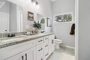 5719 Barkridge Dr, Granbury, TX 76048 - Photo 25