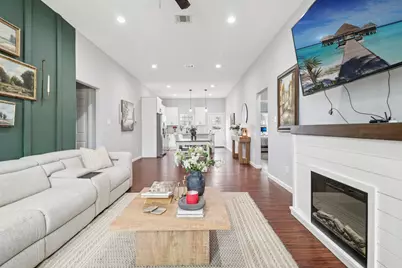 5719 Barkridge Drive, Granbury, TX 76048 - Photo 7