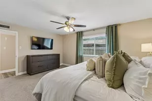 8533 Van Pelt Dr, Dallas, TX 75228 - Photo 23