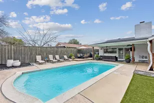 8533 Van Pelt Dr, Dallas, TX 75228 - Photo 31