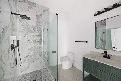 302 E Glenwood, Mabank, TX 79903 - Photo 13