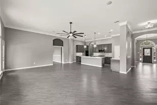 608 Walnut Hollow Dr, Mansfield, TX 76063 - Photo 9