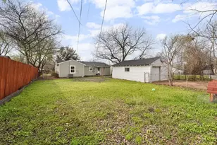 2655 Larry Dr, Dallas, TX 75228 - Photo 17