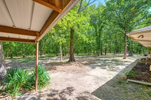 104 County Rd 1114, Bogata, TX 75417 - Photo 13