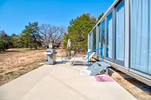 374 Hideaway Ln, Valley View, TX 76272 - Photo 19