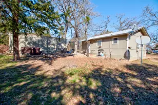 374 Hideaway Ln, Valley View, TX 76272 - Photo 5