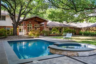 4710 Bobbitt Dr, Dallas, TX 75229 - Photo 37