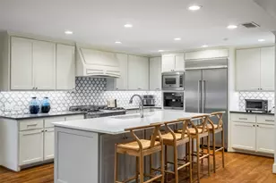 4710 Bobbitt Dr, Dallas, TX 75229 - Photo 9