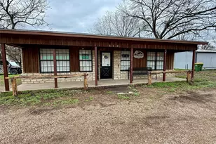 510 N 2nd St, Hico, TX 76457 - Photo 1