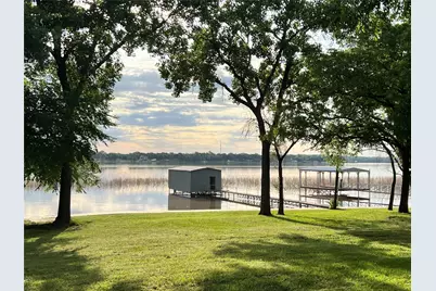 7342 Briar Road, Azle, TX 76020 - Photo 1