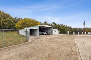 7342 Briar Rd, Azle, TX 76020 - Photo 39